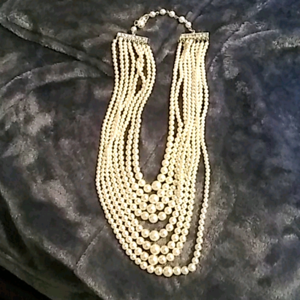 Pearl necklace